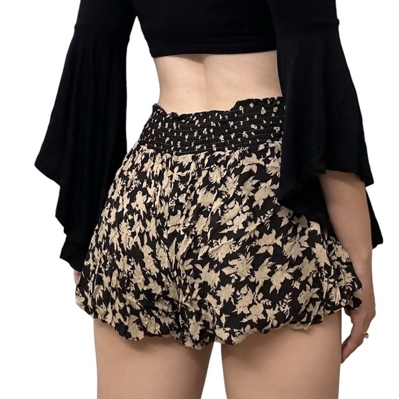 Free People Shorts Bloomers Floral Bubble Hem Boho Festival Balloon Size Small - Picture 2 of 8